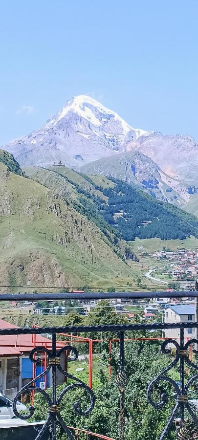 Guest House Tamta Kazbegi Exterior foto