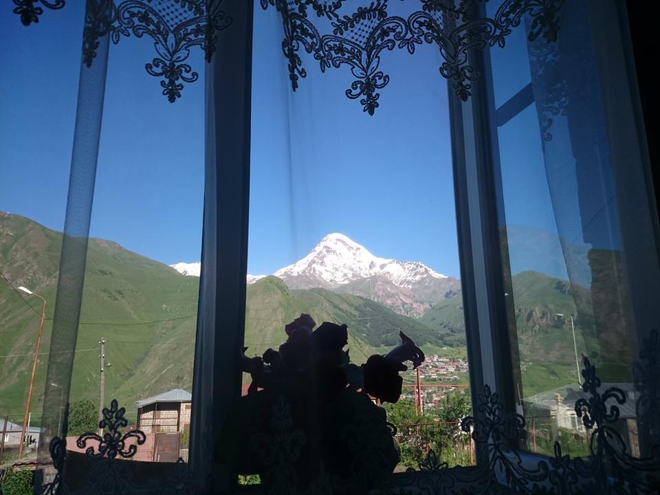 Guest House Tamta Kazbegi Exterior foto