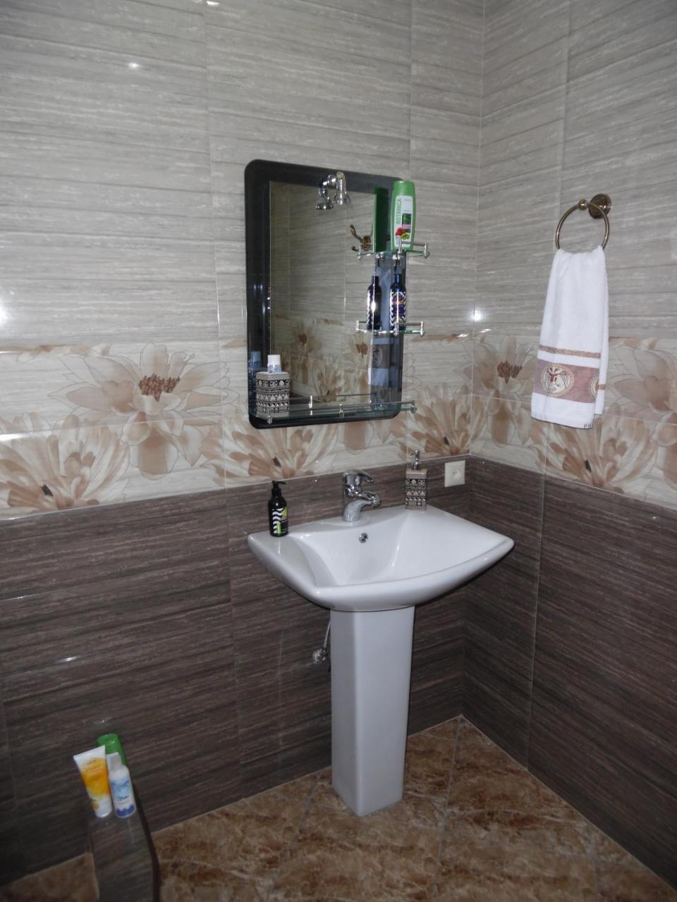 Guest House Tamta Kazbegi Exterior foto